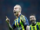 Fener d�nya devlerine fark att�