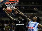 Kartal yar� finalde