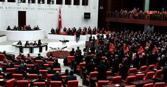 O yasa Meclis'ten ge�ti