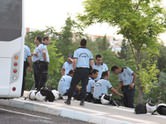 Harran �niversitesi'nde kavga: 3 yaral�