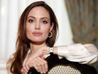 Ak Parti'den Angelina Jolie'ye kay�s�