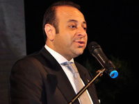 Bağış: Askerlik uzun dönemde tamamen kaldırılabilir