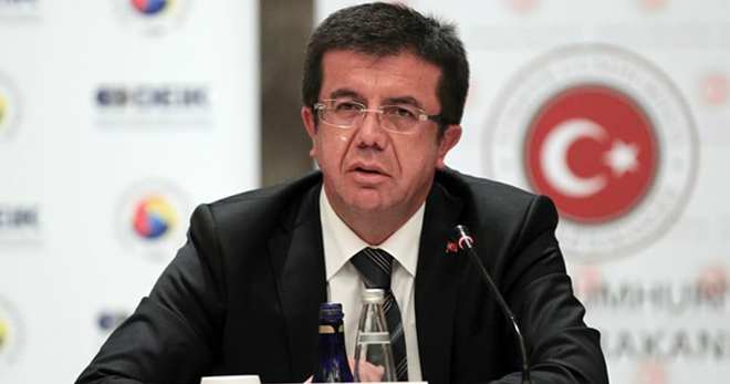 AYAKKABI SANAYİCİLERİ DERNEĞİ NİHAT ZEYBEKCİ'NİN HEYKELİNİ DİKMEK İSTİYOR
