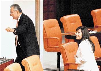 Seks kaseti çıkan ünlüler