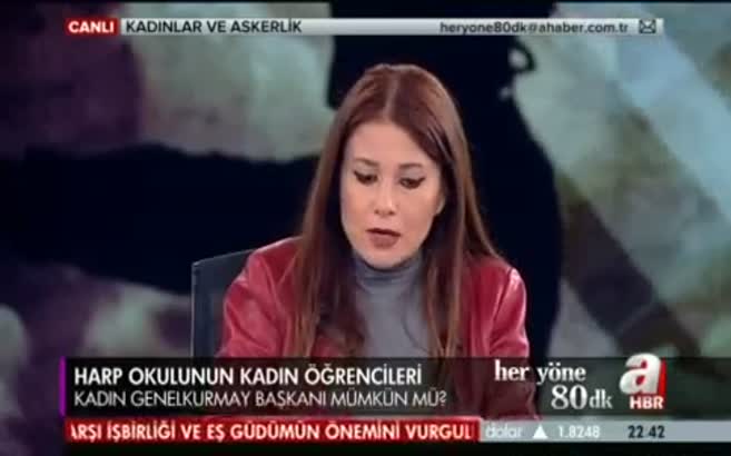 Mutlu T�nbekici: Kad�nlar�n askere gitmesinden yanay�m