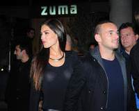 Sneijder ve eşi gecelerde