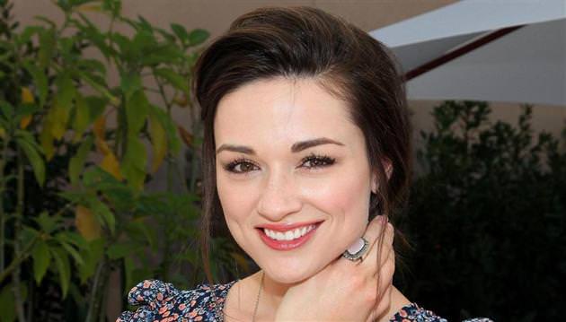 Crystal Reed