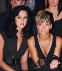 Rihanna ile Katy Perry at��t�!
