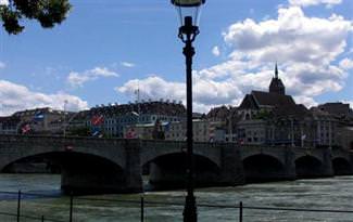 Basel sanat ba�kenti