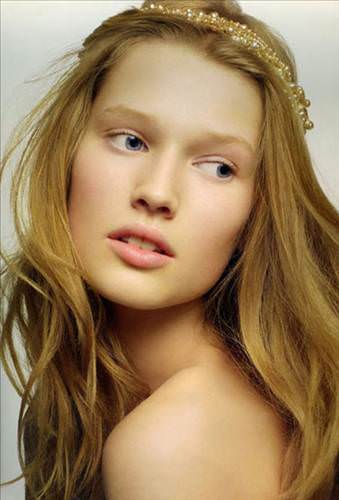 springsummer2009teenmakeuptrends2_d.jpg