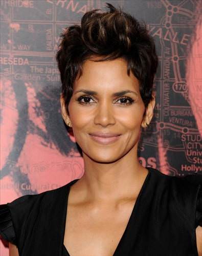 halle_berry_d.jpg