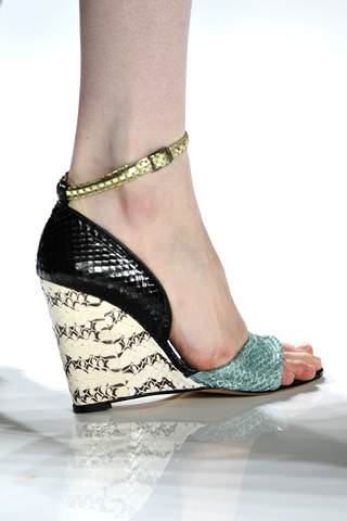 0915dereklamspring2012shoes_fa_d.jpg