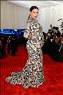 Kim Kardashian'�n hamile k�yafetleri
