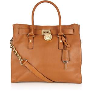 Yeni 2012 Ofis Çantası Modelleri modası modelleri örnekleri resimleri micheal kors 495 d Ofis Çantası Modelleri