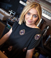 Neslihan �zy�kseler