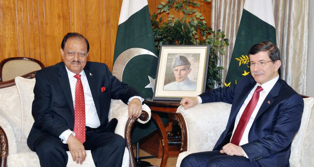 Pakistani president: Together with Turkey, we can strengthen regional peace