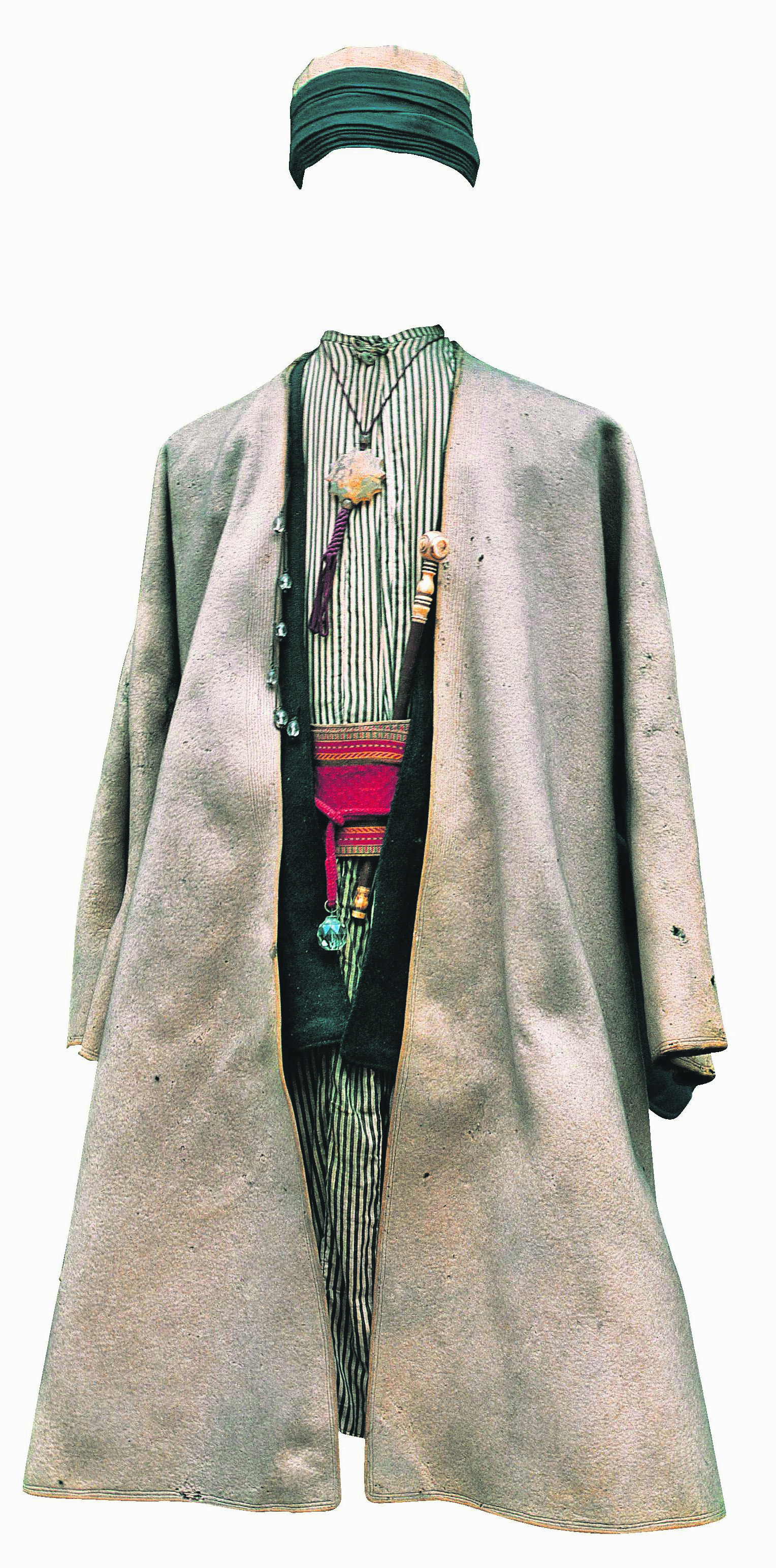 Meaningladen garments and accessories worn by dervishes