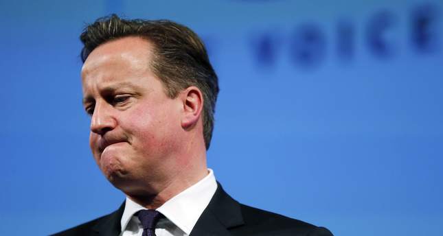 Cameron admits benefiting from father's offshore fund