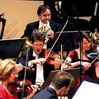 �� Sanat presents an evening of waltz