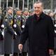 Turkey urges Mubarak to start transition soon