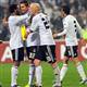 Be�ikta� passes round as group leaders