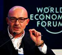 Turkish businessman �ahenk attributes Turkey�s success to political stability