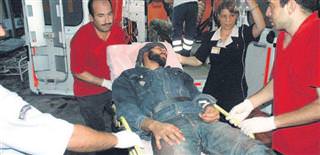 Bombing from Syria medical treatment from Turkey