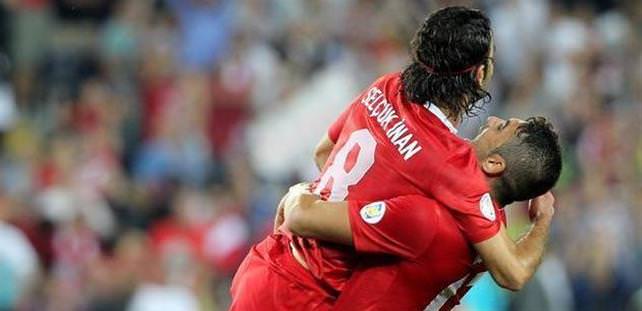 Turkey beats Estonia 3-0 for World Cup qualifier