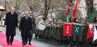 Libya's PM vows to pay off debts to Turkish firms