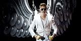 Justin Bieber halts concert twice in honor of Islamic call to prayer