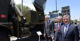 Abdullah Gül inspects Turkish missiles