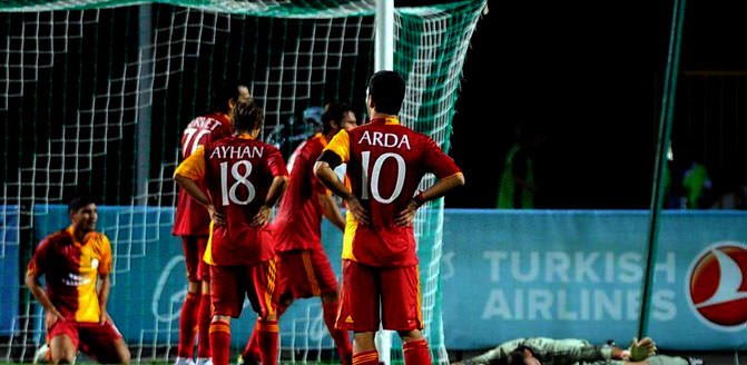 Bu defansla olmaz!