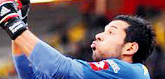 FENER GENÇ KALECİ ARIYOR