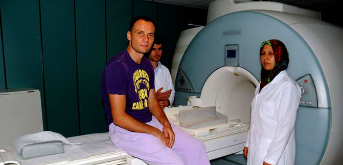 Glowacki gün say�yor