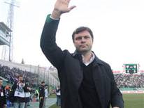 Bizi d�rt b�y�klerle bir tutamazs�n�z!