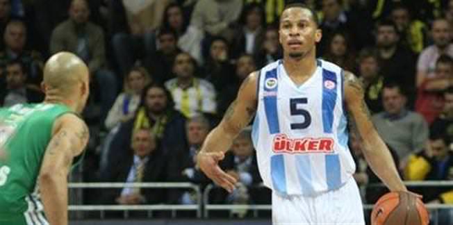 Fener fark yedi!