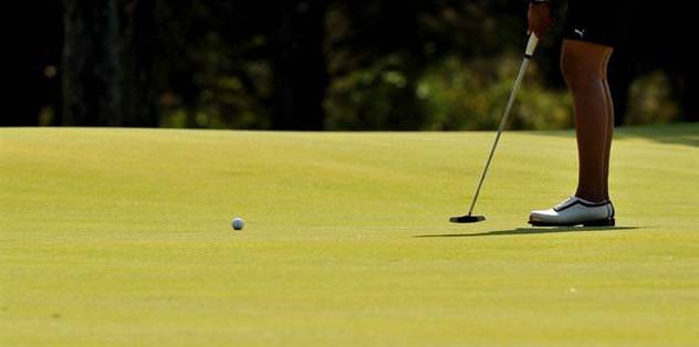 Asl� Nemutlu ad�na golf turnuvas�!