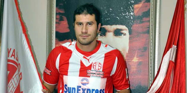 Akhisar Belediyespor Mehmet Yılmaz'la anlaştı