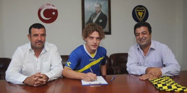 Erkan Buca'da