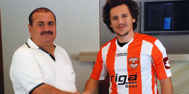 Adanaspor Bülent Kocabey'le anlaştı