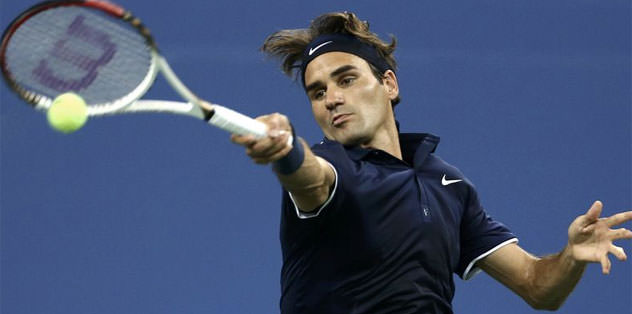 Federer elendi