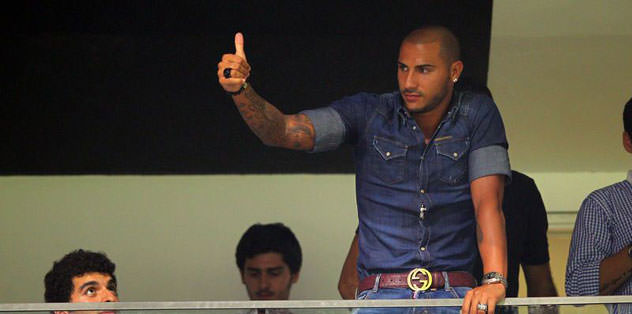 Quaresma yönetimi böldü