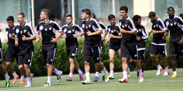 Kayserispor gençleşti