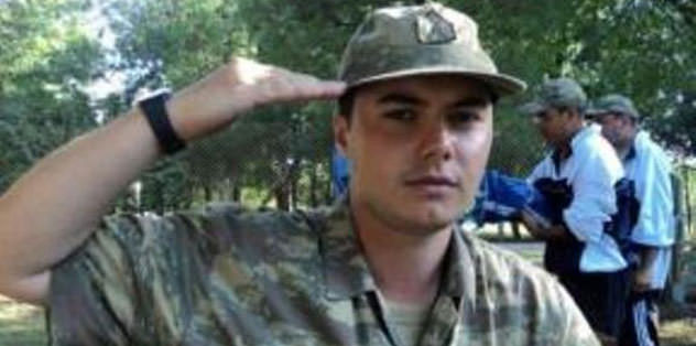 Dülger ayrıca üzdü