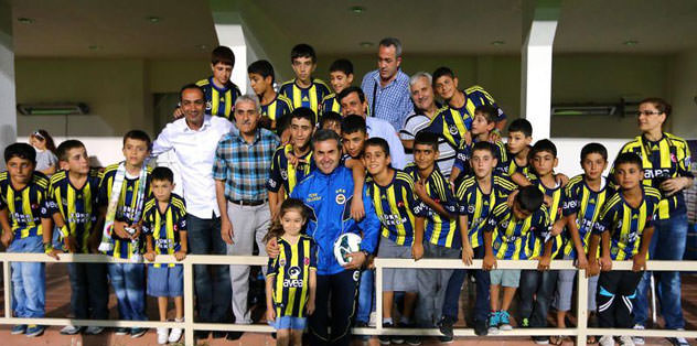 Minikler stadı gezdi
