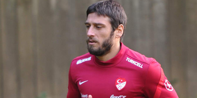 Egemen ve Hakan kadrodan çıkartıldı