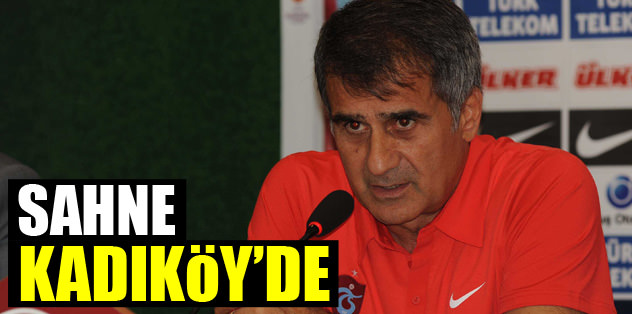 Sahne Kadıköy'de