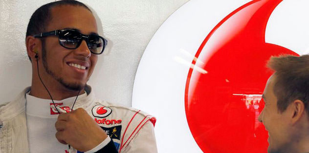 Hamilton ilk cebi kaptı