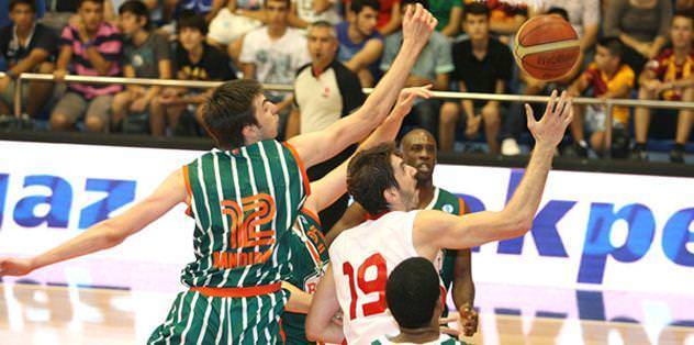 Potada Aslanlar gibi: 77-61