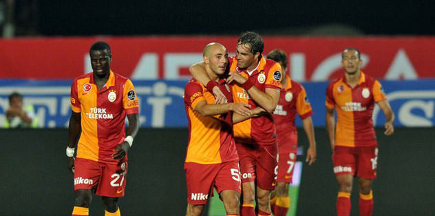 Cimbom 5 maçta 15 gol attı